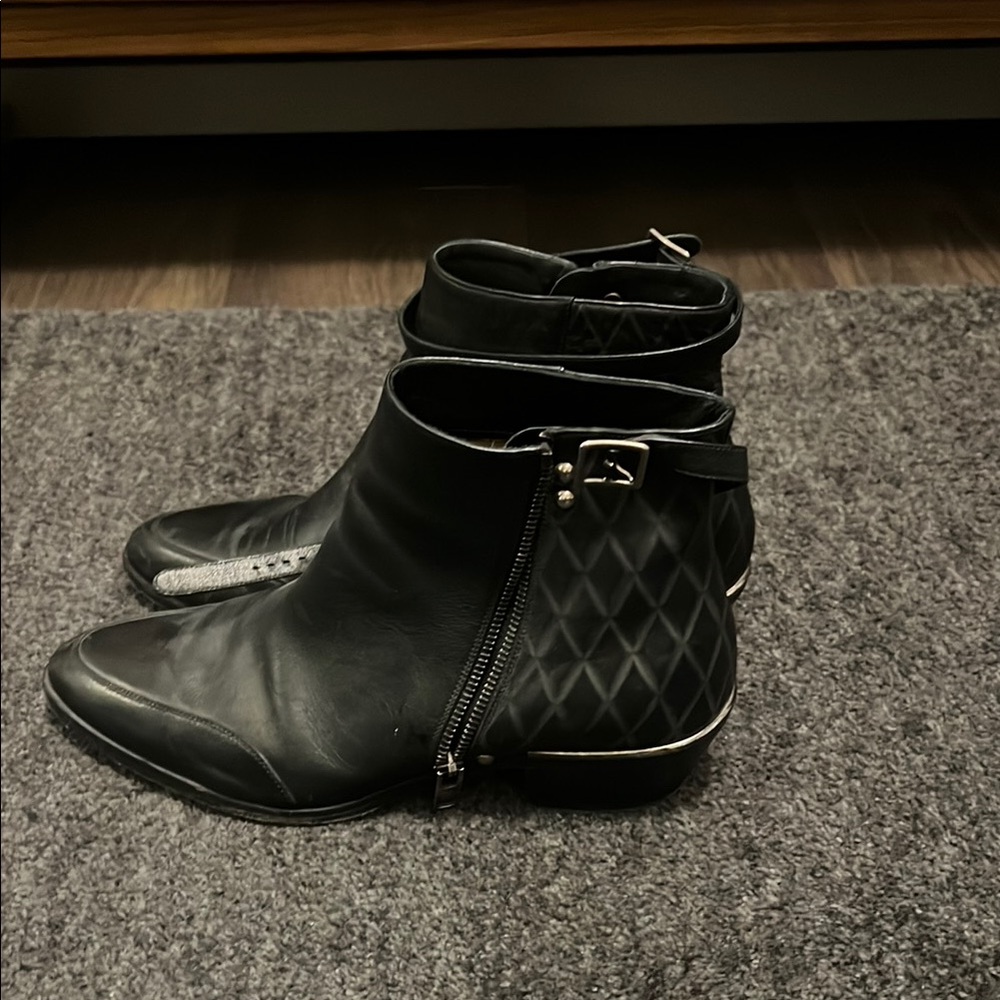 Chloe Black Quilted Leather Ankle Booties with Side Buckle - Picture 3 of 8